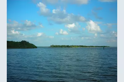 295 E Ariel Road, Oak Hill, FL 32759 - Photo 31