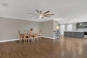 3433 Glossy Leaf Ln, Clermont, FL 34711 - Photo 7