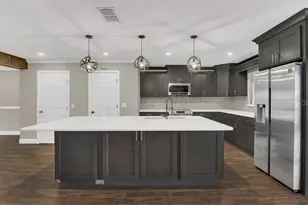 3433 Glossy Leaf Ln, Clermont, FL 34711 - Photo 11