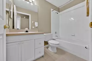 352 Caribbean Dr, Davenport, FL 33897 - Photo 3