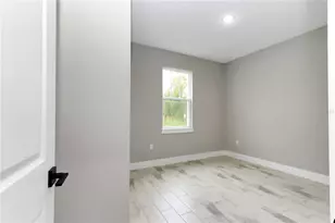 12321 SW 76th Ln, Dunnellon, FL 34432 - Photo 11