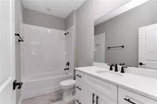 12321 SW 76th Ln, Dunnellon, FL 34432 - Photo 13