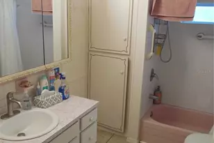 10315 Cortez Rd W, Bradenton, FL 34210 - Photo 11