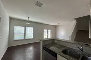 3208 Oyster Ln, Kissimmee, FL 34747 - Photo 3