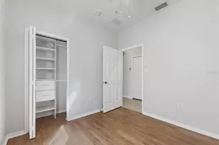 3473 Parkridge Cir, Sarasota, FL 34243 - Photo 13