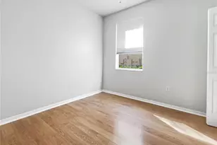 3473 Parkridge Cir, Sarasota, FL 34243 - Photo 21