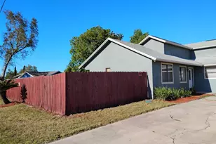 1886 Elkcam Blvd, Deltona, FL 32725 - Photo 3