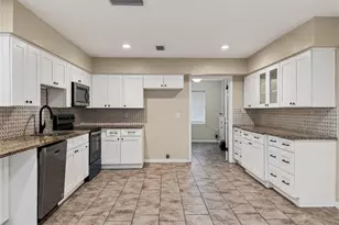 176 E Grandbend Ave, Lake Mary, FL 32746 - Photo 11