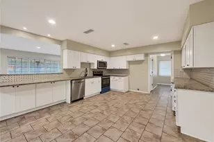 176 E Grandbend Ave, Lake Mary, FL 32746 - Photo 9