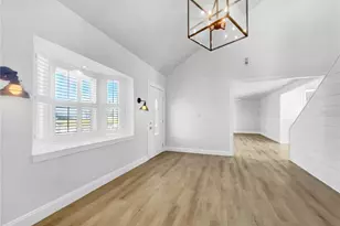 7326 Shepherd St, Sarasota, FL 34243 - Photo 3