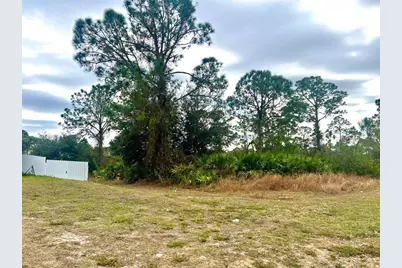 439 Columbus Boulevard S, Lehigh Acres, FL 33974 - Photo 3