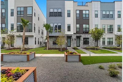 2221 Valentine Alley, Orlando, FL 32804 - Photo 1