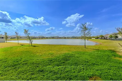 1756 Chatsworth Circle, Saint Cloud, FL 34771 - Photo 5