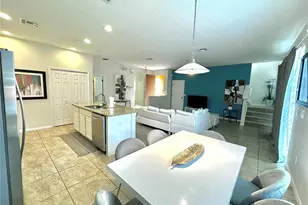 840 Las Fuentes Dr, Kissimmee, FL 34746 - Photo 7