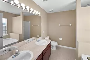 2840 Grasmere View Pkwy, Kissimmee, FL 34746 - Photo 23