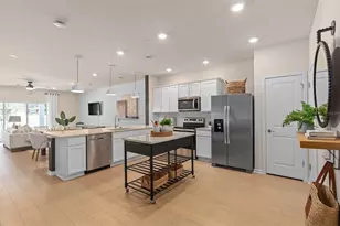 427 Meadowland Pt, Oviedo, FL 32765 - Photo 3