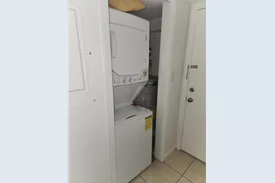 333 Lake Howard Drive NW #201C, Winter Haven, FL 33880 - Photo 13