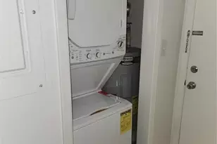 333 Lake Howard Dr NW, Winter Haven, FL 33880 - Photo 13