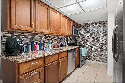 5201 Vineland Road #112, Orlando, FL 32811 - Photo 5