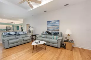 6850 Huntington Hills Blvd, Lakeland, FL 33810 - Photo 13