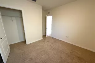 2877 Sunridge Loop, Saint Cloud, FL 34771 - Photo 11