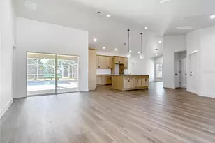 10012 Silver Bluff Dr, Leesburg, FL 34788 - Photo 9