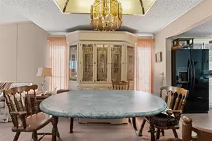 2673 Cayman Cir, Zellwood, FL 32798 - Photo 9