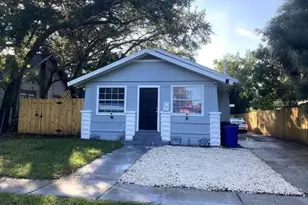 1743 Yale St S, Saint Petersburg, FL 33712 - Photo 1
