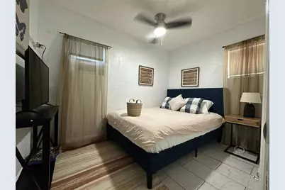 1743 Yale Street S, Saint Petersburg, FL 33712 - Photo 23