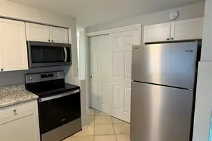 4325 Newbury Dr, New Port Richey, FL 34652 - Photo 9