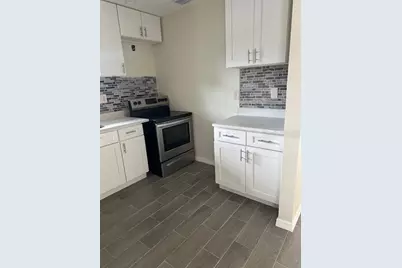 1926 Kingsland Avenue, Orlando, FL 32808 - Photo 5