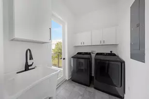 606 Indiana Ave, Crystal Beach, FL 34681 - Photo 29