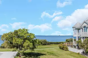 606 Indiana Ave, Crystal Beach, FL 34681 - Photo 25