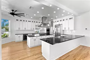 606 Indiana Ave, Crystal Beach, FL 34681 - Photo 9