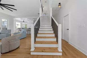 606 Indiana Ave, Crystal Beach, FL 34681 - Photo 43
