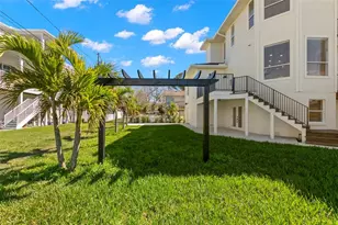 606 Indiana Ave, Crystal Beach, FL 34681 - Photo 53