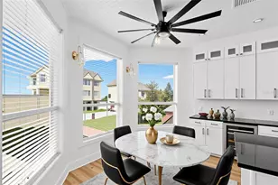 606 Indiana Ave, Crystal Beach, FL 34681 - Photo 11