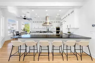 606 Indiana Ave, Crystal Beach, FL 34681 - Photo 9