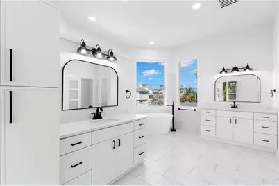 606 Indiana Avenue, Crystal Beach, FL 34681 - Photo 13