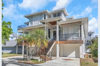 606 Indiana Avenue, Crystal Beach, FL 34681 - Photo 1