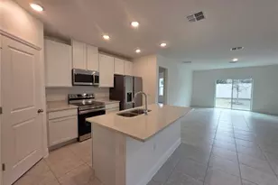 5563 Maddie Dr, Haines City, FL 33844 - Photo 3
