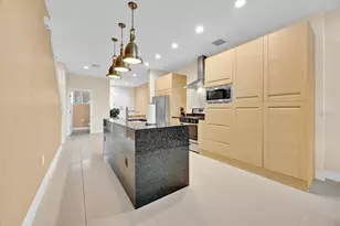 7663 Recife Dr, Kissimmee, FL 34747 - Photo 9