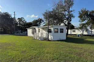 825 Cr 481, Lake Panasoffkee, FL 33538 - Photo 15