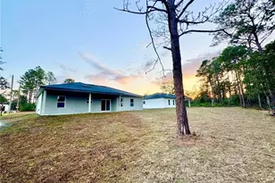 2085 W Hampshire Blvd, Citrus Springs, FL 34434 - Photo 9