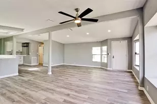 5707 45th St E, Bradenton, FL 34203 - Photo 15