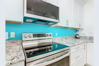 7709 Comrow Street, Kissimmee, FL 34747 - Photo 9