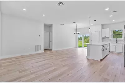 225 Malauka Run N, Ocklawaha, FL 32179 - Photo 7