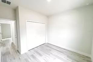 225 Malauka Run N, Ocklawaha, FL 32179 - Photo 15