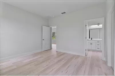 225 Malauka Run N, Ocklawaha, FL 32179 - Photo 21