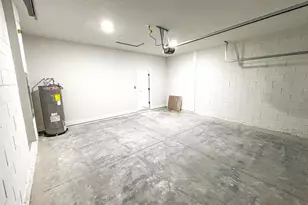 225 Malauka Run N, Ocklawaha, FL 32179 - Photo 29